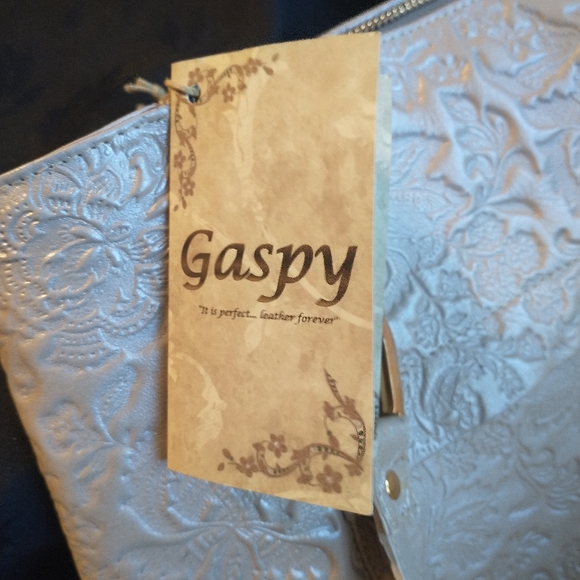 STUNNING AND UNIQUE "GASPY" LEATHER HANDBAG "MOLLY" CREAM COLOR. - Picture 3 of 16